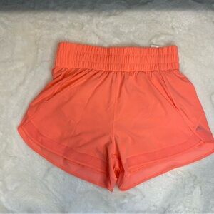 Athleta high rise mesh racer run 3” short